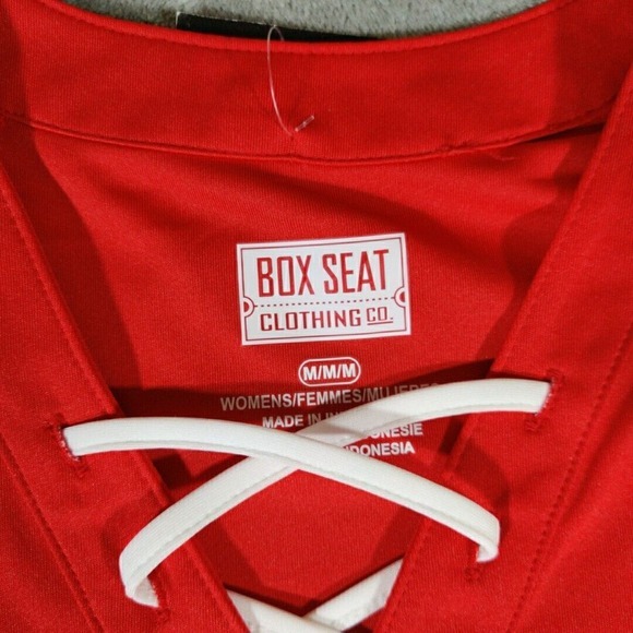 NCAA Wisconsin Badgers Jersey Womens Medium Red Tie Up Soortswear - Picture 2 of 8